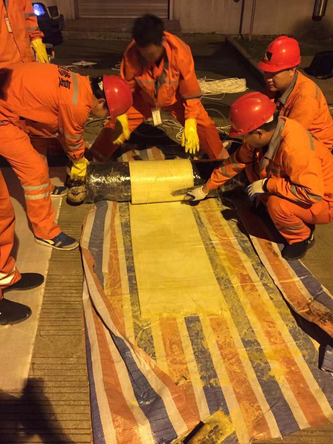 和静CIPP局部树脂固化法